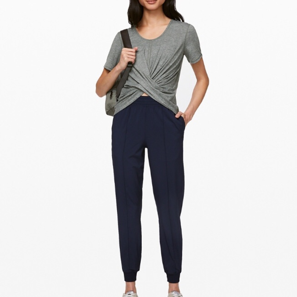 NWT✨Lululemon Do the Daily Short Sleeve Tee